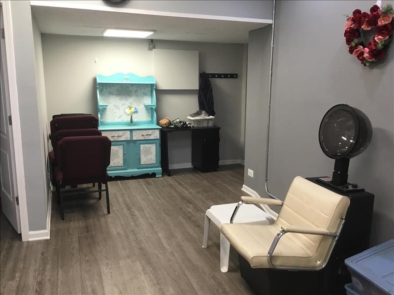 Ellyn Beauty Salon Glen Ellyn, IL